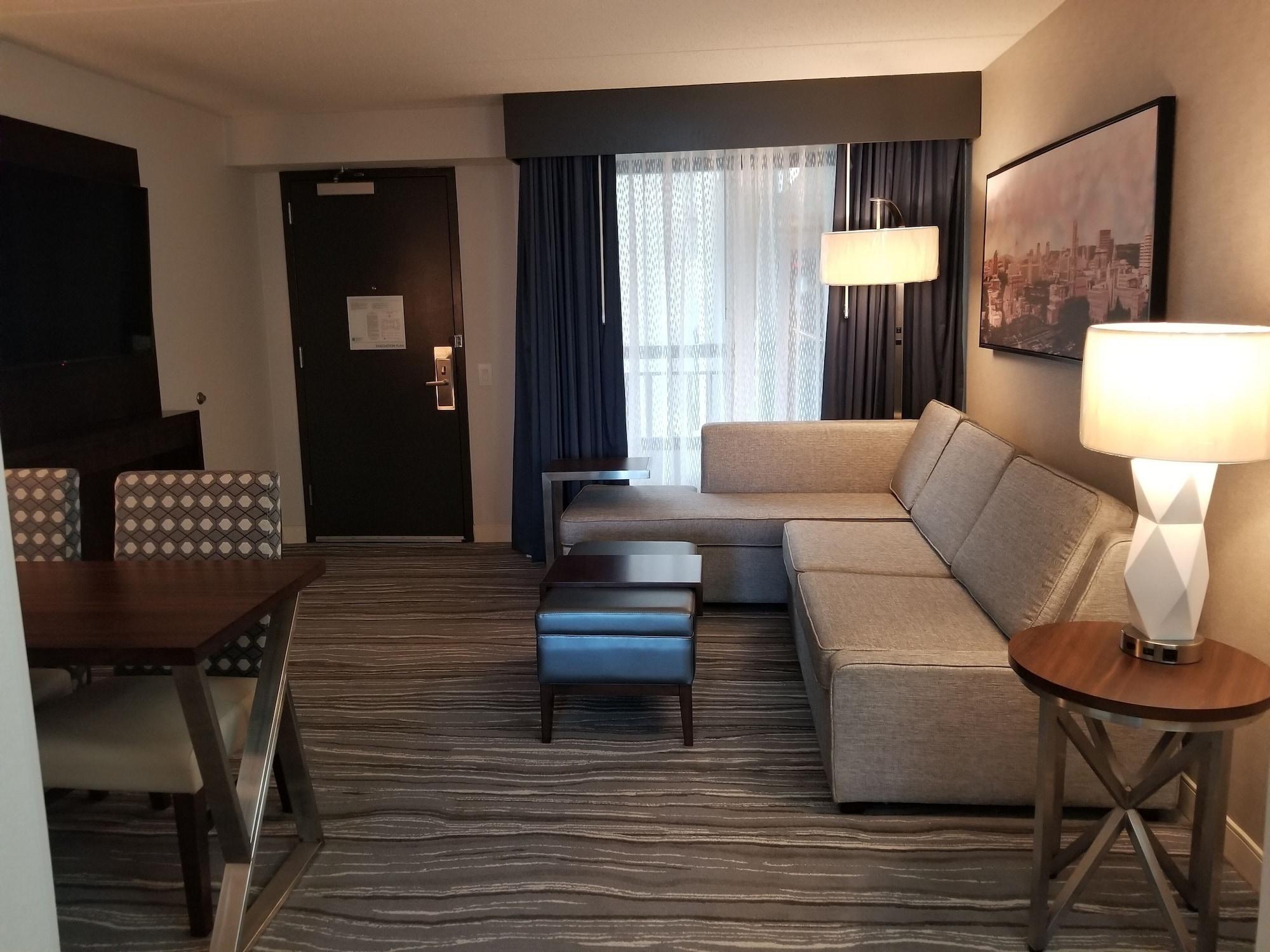 Embassy Suites Syracuse East Syracuse Esterno foto