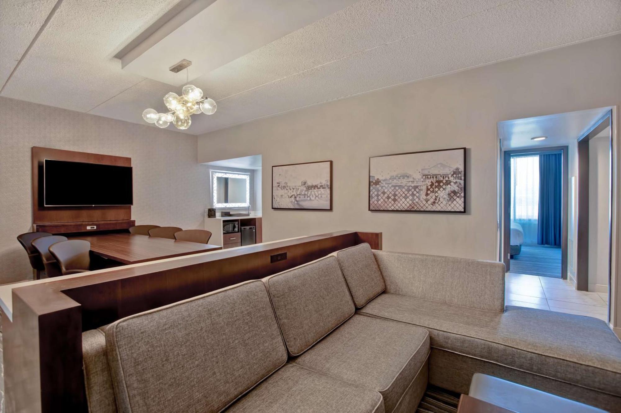Embassy Suites Syracuse East Syracuse Esterno foto